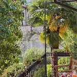 Timeless Garden Apartman