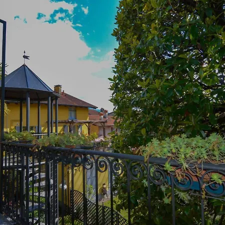 Timeless Garden Gravedona