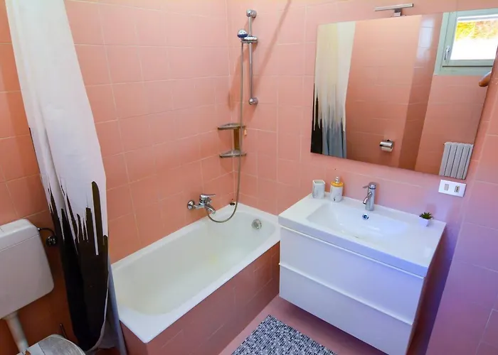 Timeless Garden * Gravedona