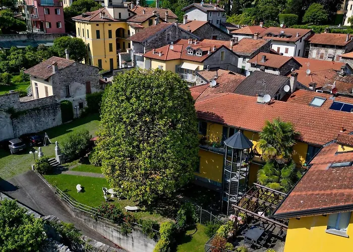 Timeless Garden Gravedona