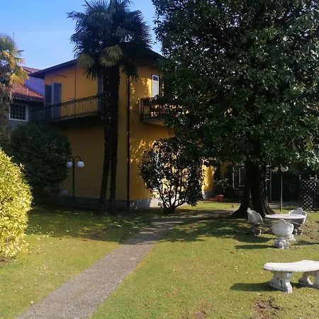 Timeless Garden Apartment